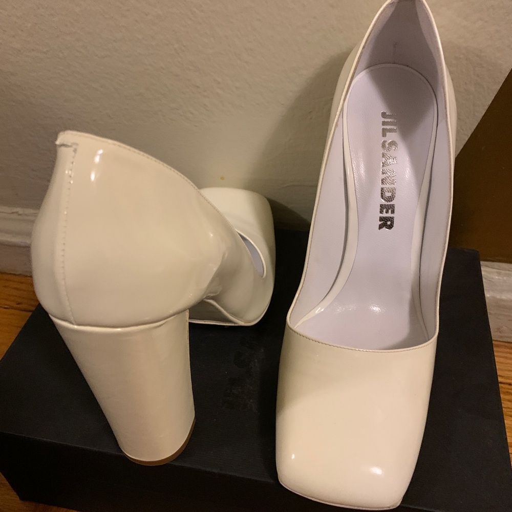 Jil Sander White Pump